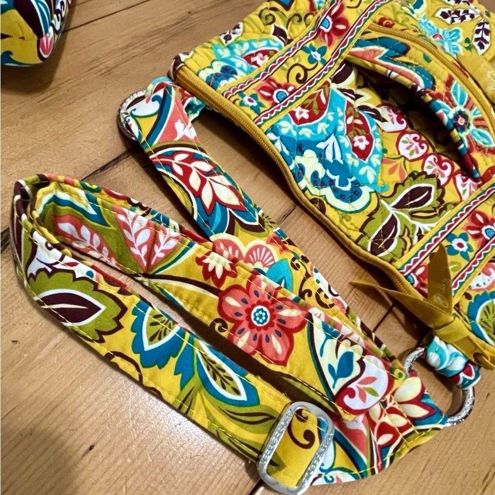 VERA BRADLEY Provencal Crossbody + Clamshell Eyeglass Case ~ Yellow Fall Retired - Picture 10 of 11